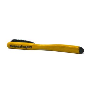 BananaFingers x Faza Brush
